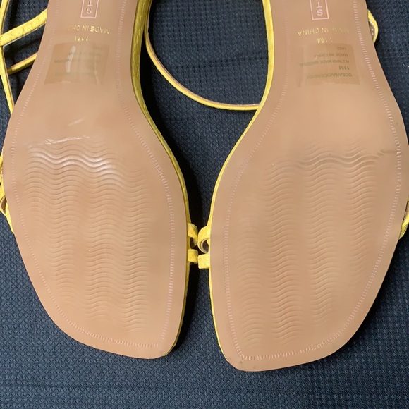 NEW Oceana Sandals - Picture 5 of 5